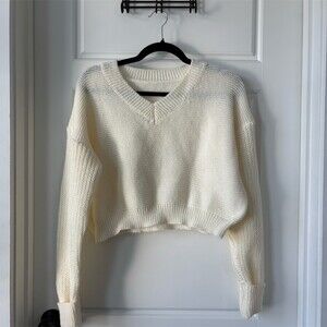 Sweater Womens M Ivory Cropped V-Neck Oversized Knit